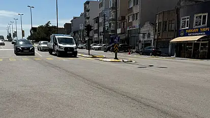 Mazotun sızdığı yolda kayan sürücü yaralandı