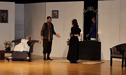 Kütahya'da 'Anton Çehov Gecesi' tiyatroseverlerden ilgi