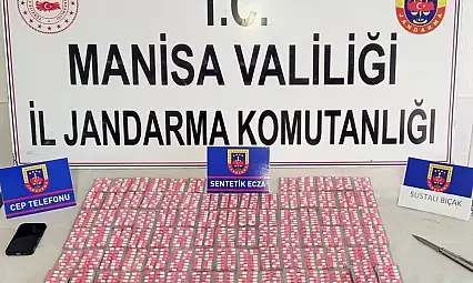 Sentetik ecza haplarıyla yakalandı