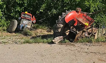 Traktör ikiye ayrıldı, sürücüsü hayatını kaybetti