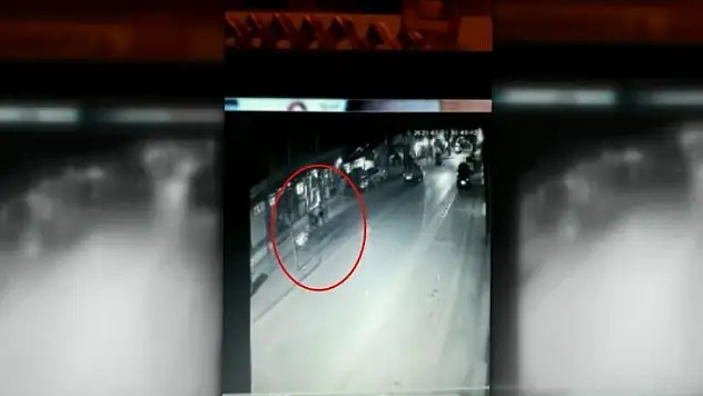 4 saatte iş yerini soydu, kimsenin ruhu duymadı