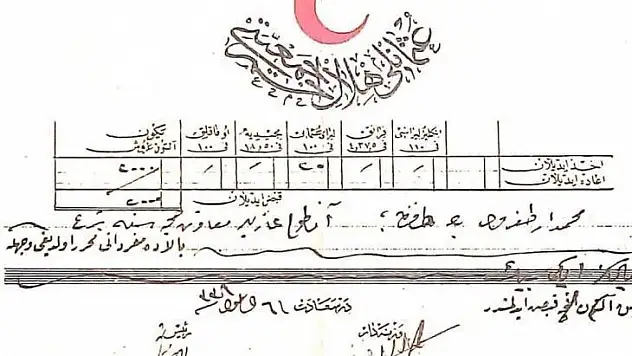 97 yıllık bağış makbuzunu Kızılay'a bağışladı