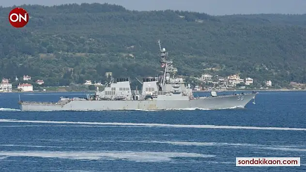 ABD savaş gemisi Çanakkale Boğazı'ndan geçti