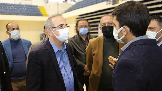 AK Parti İzmir İl Kongresinde geri sayım