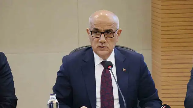 Bakan Kirişci, Denizli'deki depremzedelerle birlikte oruç açacak