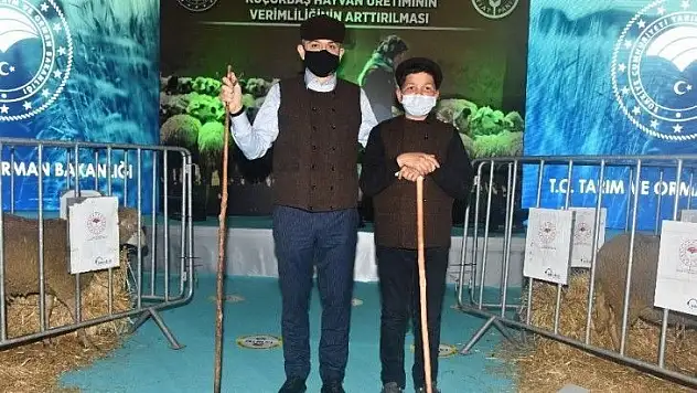 Bakan Pakdemirli, Çoban Şevki ile buluştu