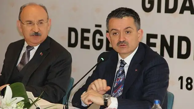 Bakan Pakdemirli yerli elektrikli traktör için tarih verdi