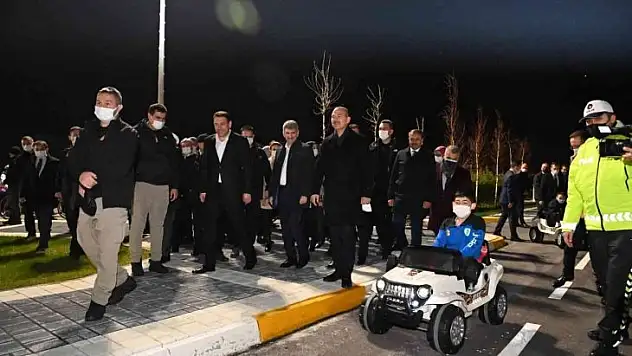 Bakan Soylu, Çocuk Trafik Eğitim Parkı'nın açılışını gerçekleştirdi