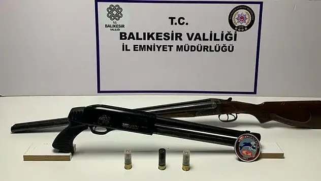 Balıkesir'de aranan 40 şahıs gözaltına alındı