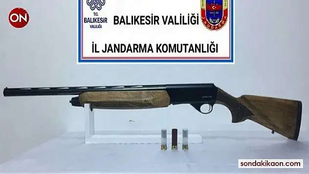 Balıkesir'de jandarmadan 9 aranan şahsa gözaltı