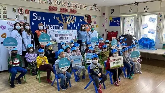 Balıkesir'de toprağa 1 milyon fidanlık destek