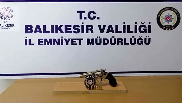 Balıkesir'de yakalanan 43 şüpheliden 14'ü tutuklandı
