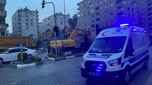 Balıkesir'den deprem bölgesine gönül köprüsü