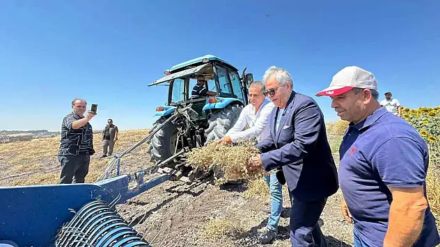 Bandırma Belediyesi'nden çiftçiye destek
