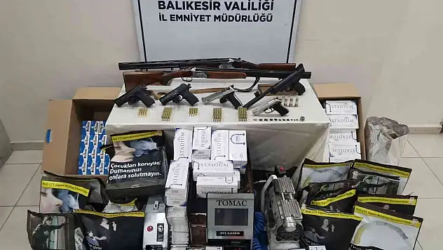 Bandırma'da asayiş operasyonunda 3 kişi yakalandı, 1 kişi aranıyor