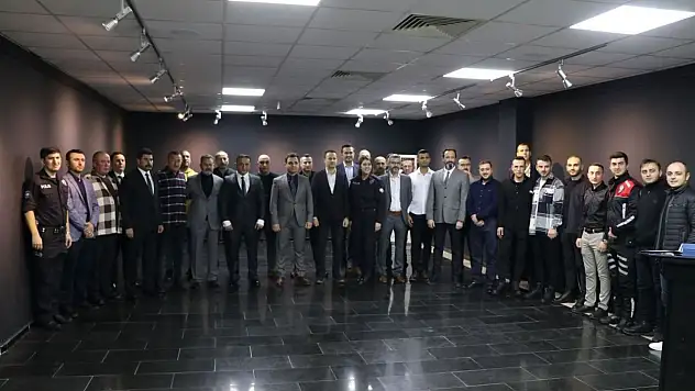 Bandırma'da başarılı polisler ödüllendirildi