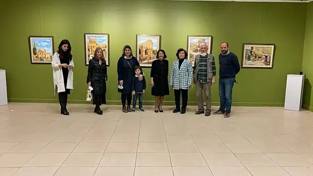 Başarır'dan 'Suluboya ve yağlıboya' sergisi