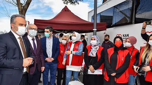 Başkan Aktaş'tan 'kan ver, can ver' çağrısı