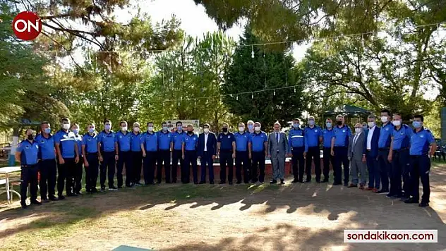 Başkan Çelik zabıta ekibini kutlayıp, teşekkür etti