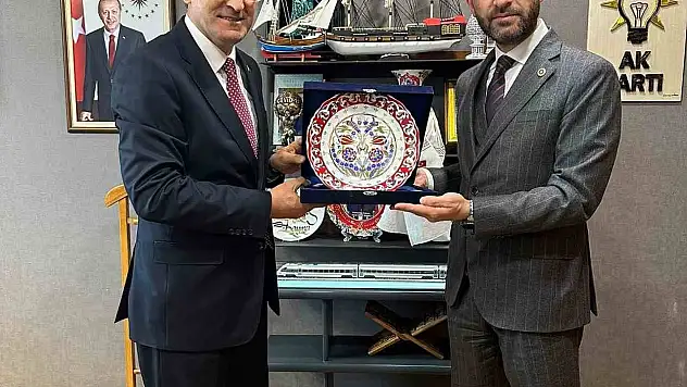 Başkan Eyüp Kahveci'den Kütahya milletvekillerine ziyaret