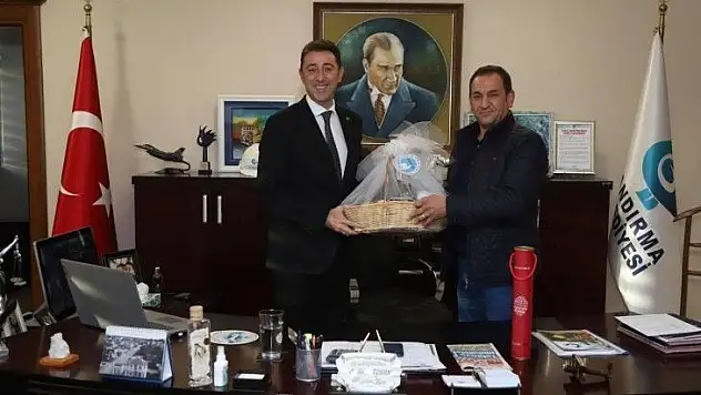 Başkan Tosun'a hasat ve seçim ziyareti
