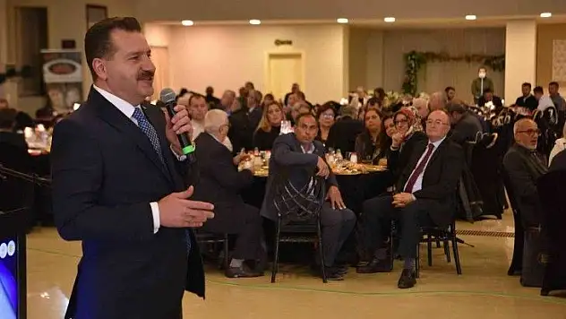Başkan Yılmaz 'Vazifemiz milletin yalnız kalmamasıdır'