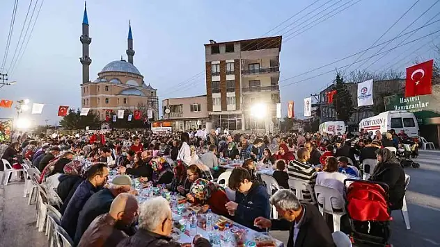 Başkan Zolan: 'Birlikte iftar yapmayı özlemişiz'