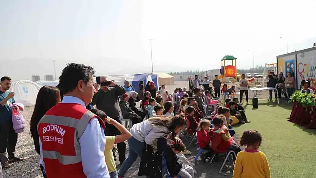 Bodrum Belediyesi, depremzedelere desteklerini sürdürüyor