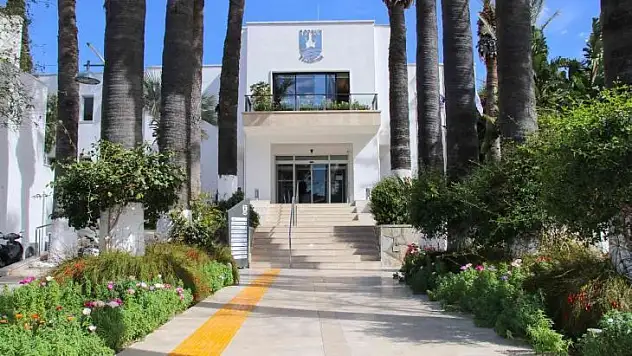 Bodrum Belediyesi Özel Kalem Müdürü görevinden uzaklaştırıldı