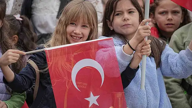 Bursa'da 23 Nisan coşkusu