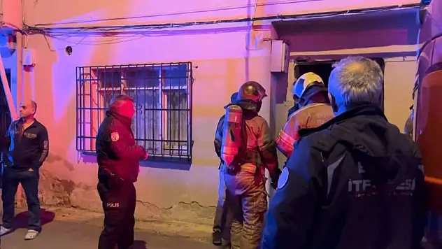 Bursa'da iki katlı evde yangın paniği