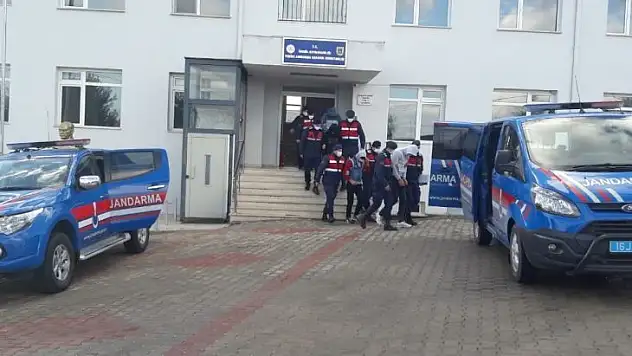 Bursa'da motosiklet hırsızlarına suç üstü