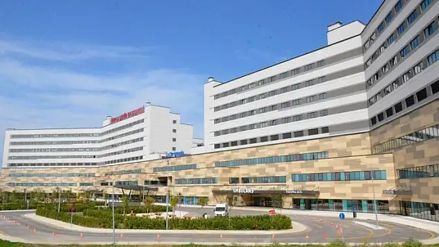 Bursa Şehir Hastanesi Yanık Merkezi şifa dağıtıyor