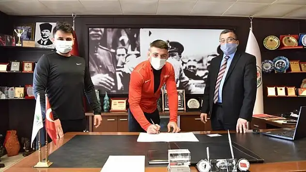 Çan Belediyesi güreş kulübüne yeni transfer