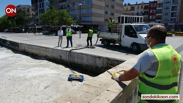 Çanakkale Boğazı'nda bugün de müsilaj temizliği devam ediyor