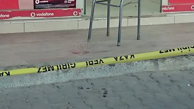 Çanakkale'de dördüncü kattan düşen çocuk hayatını kaybetti