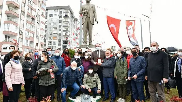 Çiğli, Çanakkale Zaferi'nin 106. yılında Atatürk'te buluştu