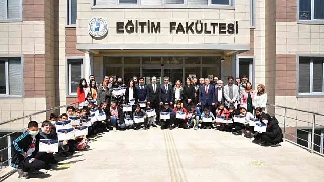 Denizli'de Bilim Günü etkinlikleri sona erdi