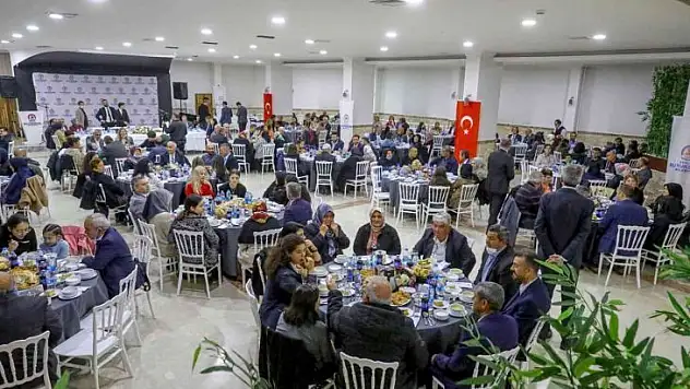 Denizlili muhtarlar gönül sofrasında buluştu