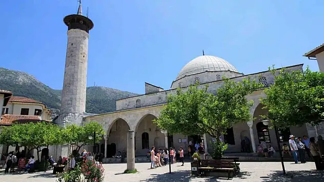 Depremin vurduğu kültürel miras için çağrı