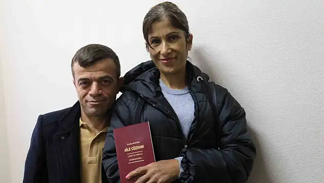 Depremzede çift Marmaris'te evlendi