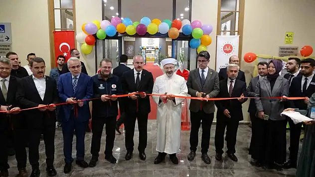 Diyanet İşleri Başkanı Erbaş: 'Herkes için burası bir irfan merkezi olacak'