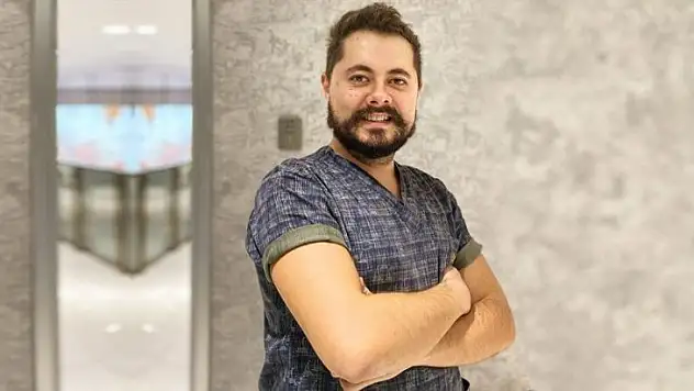 Dr. Mustafa Kadir Toktaş: ''Tak Gülümse Protez Dişler' görüntünüzde çığır açacak'