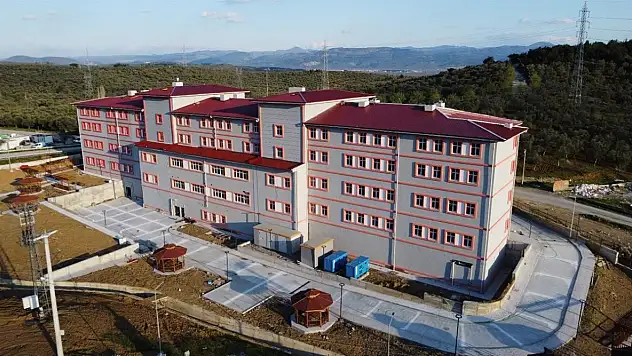 Edremit'te KYK yurdu tamamlandı