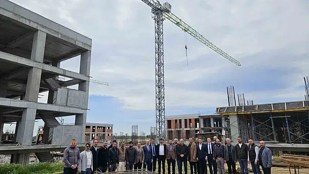 Edremit ve Havran'da sağlık yatırımları hız kazandı
