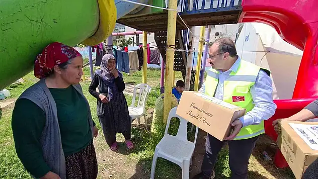 Emet Belediyesinden deprem bölgesinde, 'Birlik bayram kahvaltıları' etkinliği
