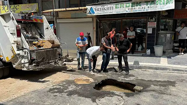 Erdek'te yeni yapılan yol çöktü
