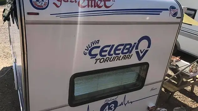 Gazilik unvanını karavanına yazarak istedi
