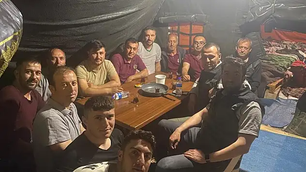 Gedizli ekip deprem bölgesinde çalışmalarına devam ediyor