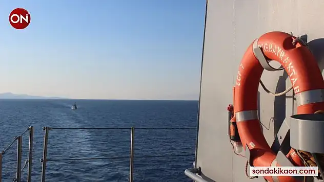 Genç bahriyeliler, Çanakkale şehitlerini selamladı